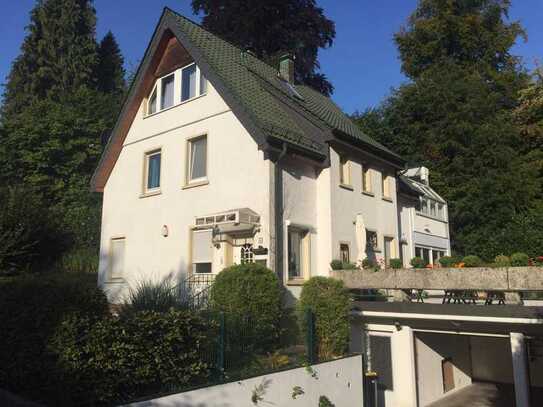 "Schmuckkästchen am Botanischen Garten " Einfamilienhaus mit Appartement zu vermieten