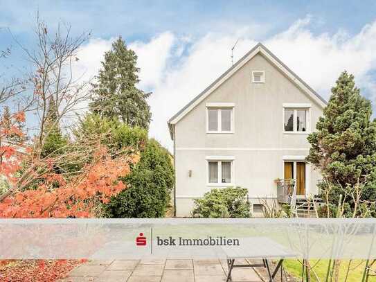 Zweifamilienhaus in zweiter Baureihe in Berlin-Lichterfelde