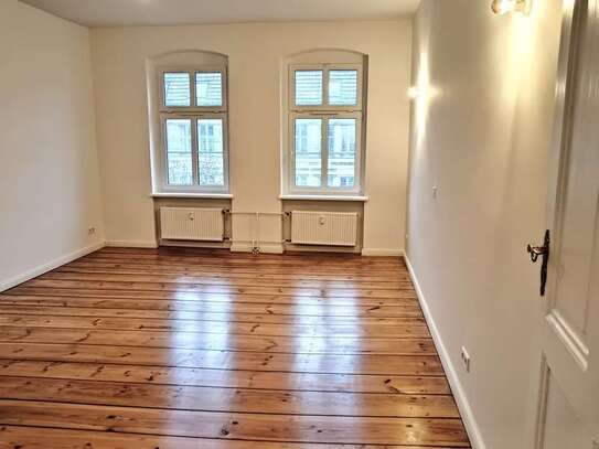 *neu* Unbefristet, Kernsaniert, 3 Zimmer, Altbau, tolle Lage