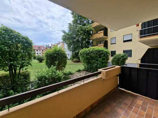 2 Zimmer, Küche, Bad, Süd-Balkon, TG-Stellplatz, R-West, Aufzug, EBK, von PRIVAT und PROVISIONSFREI!