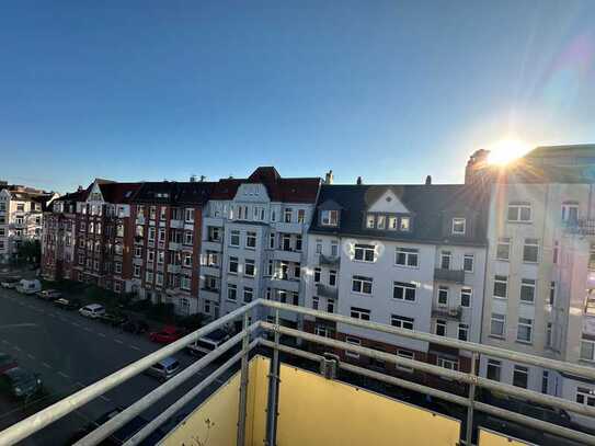 Wunderschöne, lichtdurchflutete 3,5 Zimmerwohnung im Herzen der Stadt