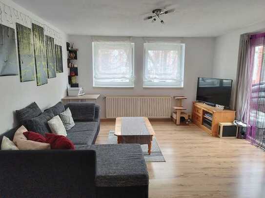 Schöne helle 2-Zimmer-Wohnung mit Südbalkon und Einbauküche in Lahr/Schwarzwald