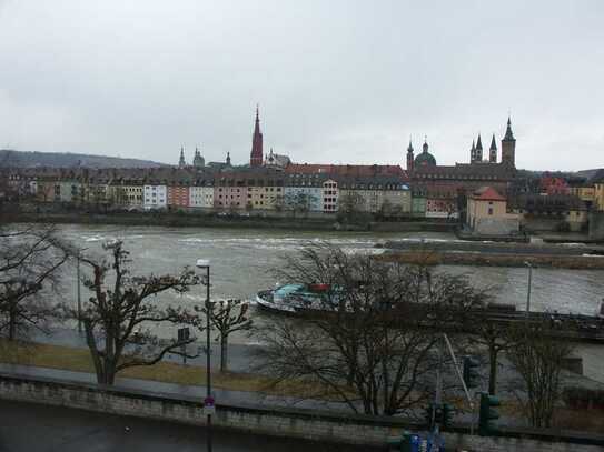 2-ZW Stadtmitte mit Mainblick - 2 Jahre Mindestmietzeit WG ungeeignet