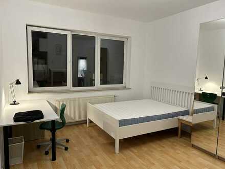 Möbliertes 1-Zimmer Apartment nähe RWTH (PKW-Stellplatz optional)