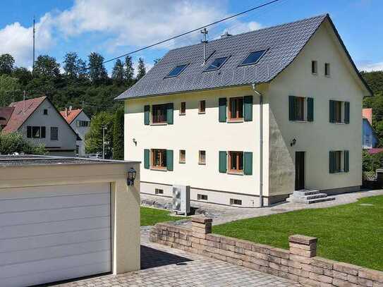 Traumhaften Domizil mit großem Garten, moderne Raffinesse und grüner Energie