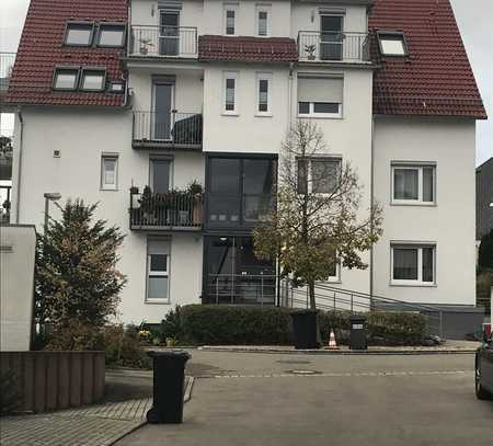 Stilvolle 3-Zimmer-Wohnung mit gehobener Innenausstattung/Balkon im Herzen Köngen`s