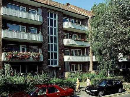 Komplettmodernisierung 2024! 2,5-Zimmer-Wohnung mit Loggia in Hamburg