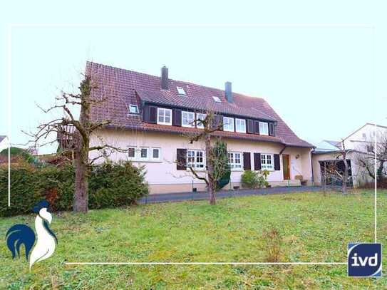 Familienleben, fertig, los! Sanierungsbedürftiges DH mit viel Platz, Garten. Ideal für Großfamilien!