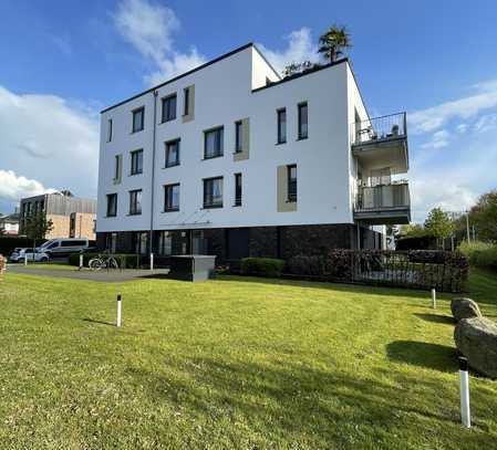 Ganz oben mit Dachterrasse ! 2 Zimmerwohnung in Wentorf