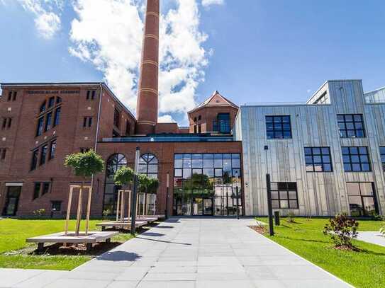 Großraum Loft-Büro im historischen Industriearial