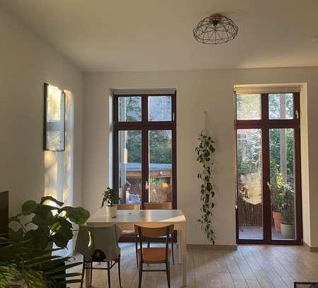 Wunderschöne 3 Raum Altbauwohnung in der Magdeburger Altstadt mit Balkon und Terrasse