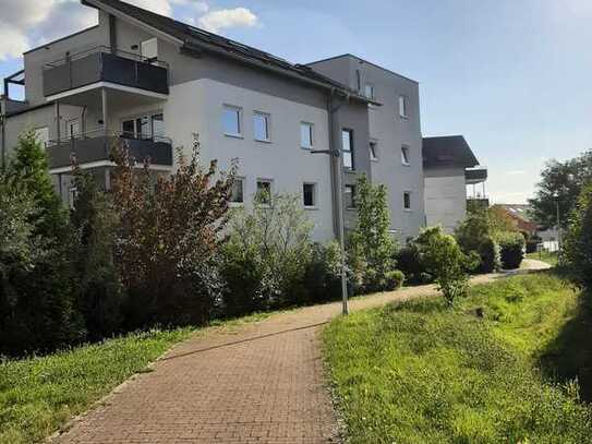 Geschmackvolle 2-Zimmer-Wohnung mit Balkon, Einbauküche und TG-Stellplatz in Öhringen