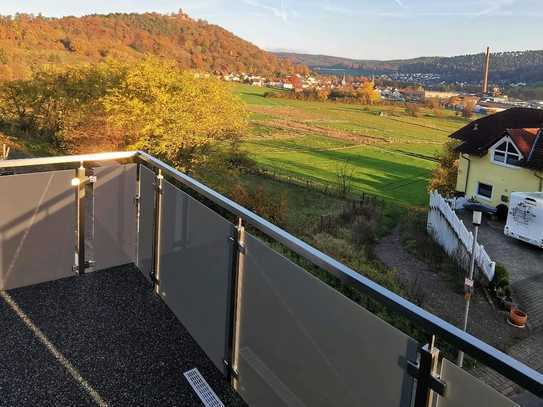 Moderne helle 2-Zimmer-Wohnung mit Balkon in Breuberg