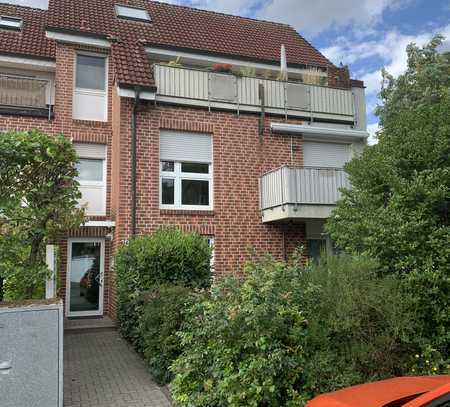 Schönes Dreifam.haus im gepflegten Zust. in ruhiger Innenstadtlage von Dülmen mit Vollk.u. 3 Garagen