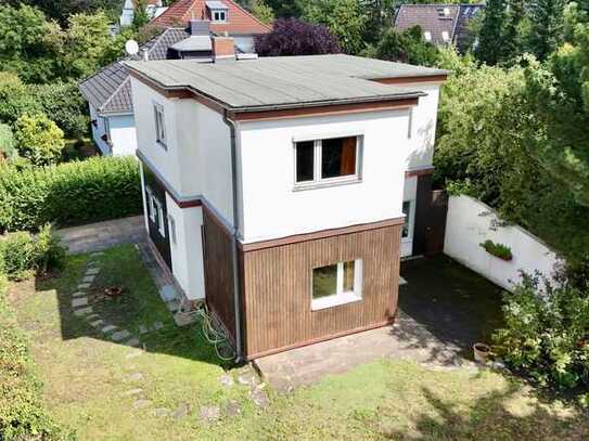 Wohnglück mit weitläufigem Grundstück in ruhiger Anwohnerstraße