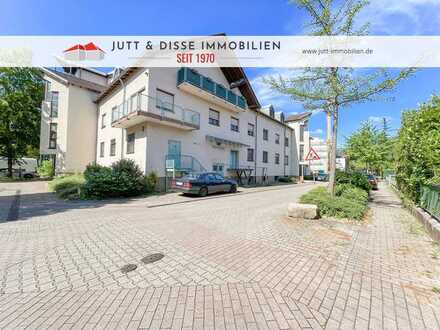 Solide vermietete Büro/ Praxisfläche mit 6 Tiefgaragenstellplätzen als Kapitalanlage in Rastatt