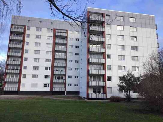 Sehr schöne 2-Zi.-Wohnung mit Balkon