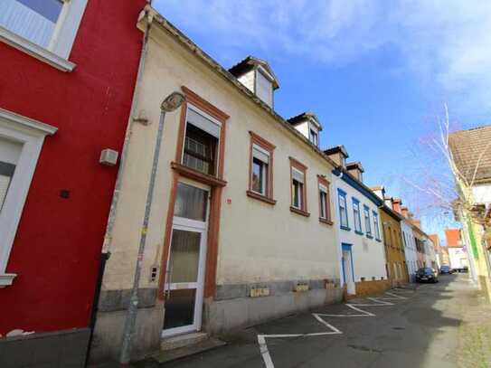 Kaiserslautern - Einfamilienhaus in Citynähe/Stiftsplatz