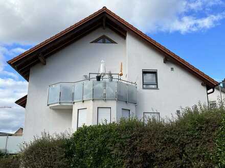 Außergewöhnliche 3-Zimmer-Wohnung mit Balkon in Pfinztal