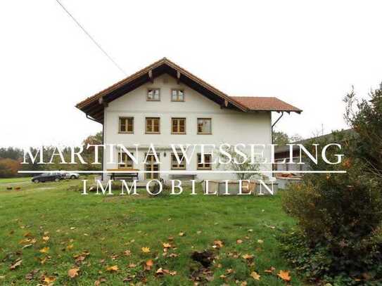 Gemütliches Landhaus mit großem Garten, Garage und Balkon - ideal für naturliebende Familien!