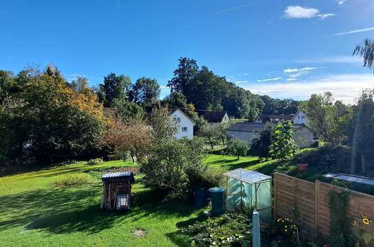 Helle 4-Zimmer-Wohnung mit Balkon in BC- Ringschnait