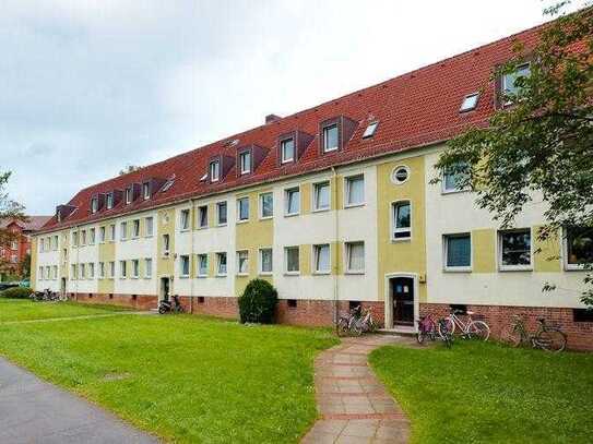 Wer will mich!? Gemütliche 2-Zimmer-Dachgeschosswohnung in Stadtlage