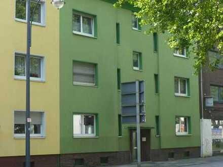 Provisionsfrei: helle 2 Zimmer-Wohnung mit Balkon SW-Lage