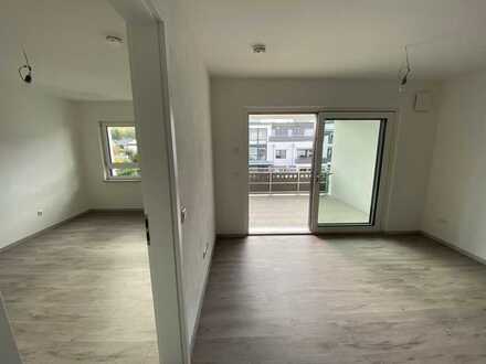 Exklusive, neuwertige 2-Zimmer-Wohnung mit Balkon und hochweritger EBK in Neumarkt