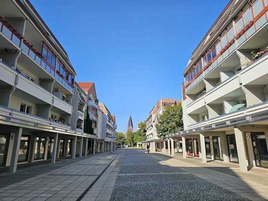 Geräumige 2 Zimmer mit Terrasse in top Lage