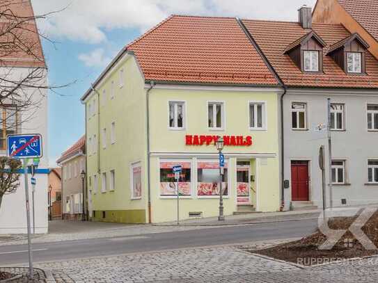 Charmantes saniertes Wohn-& Geschäftshaus am Marktplatz in VOH mit vielseitigem Nutzungspotential