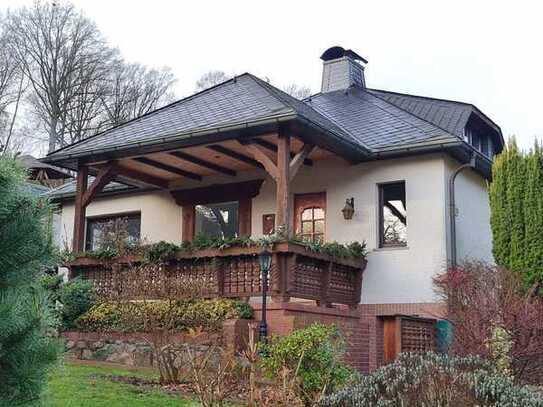 Landhaus * freistehend * Sauna * Jägerzimmer * Außen-Kamin/Hanggarten