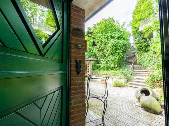 Idylle und Natur! Einfamilienhaus auf einem großzügigen Grundstück in ruhiger Waldrandlage von Ense