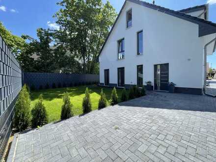 Neubau– Erstbezug 4 Zimmer-Einfamilienhaus mit luxuriöser Innenausstattung in Staken