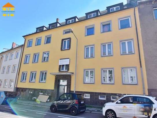 *Schick saniert mit Balkon, Hausgarten - zentrumsnah und guter Anbindung*