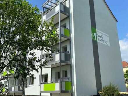 Sanierte 3-Raumwohnung mit Balkon und Blick ins Grüne