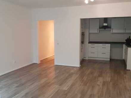 2 Zimmer Whg mit Balkon in KR-Bockum