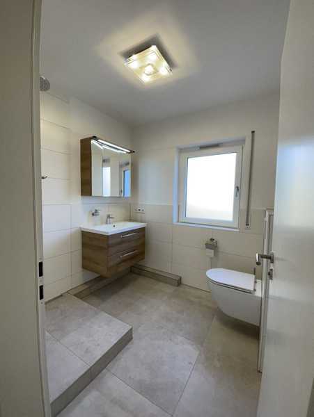                                                               Luxuri&ouml;se 4‑Zimmer Wohnung im 1. OG mit gro&szlig;em Balkon - KERNSANIERT - Erstbezug&hellip;                                                       in Alterlangen (Erlangen)