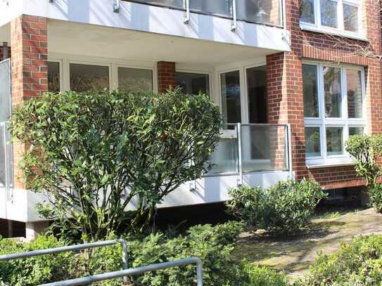 Frisch renovierte 2-Zimmer Wohnung mit Balkon und Keller