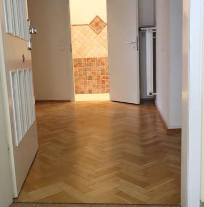 Stilvolle 4-Zimmer-Wohnung mit Loggia in der Oststadt