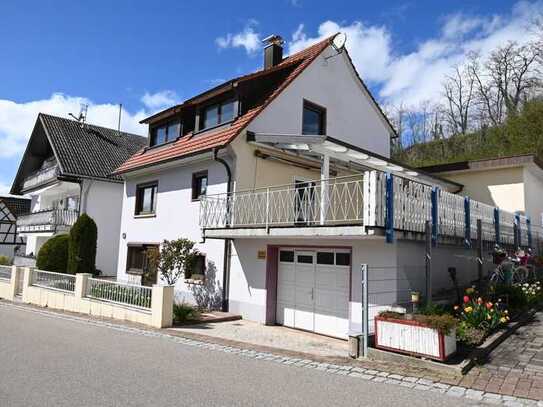 Wohnen an den Rebterrassen 
von Hecklingen
Tolles Haus mit viel Potenzial !