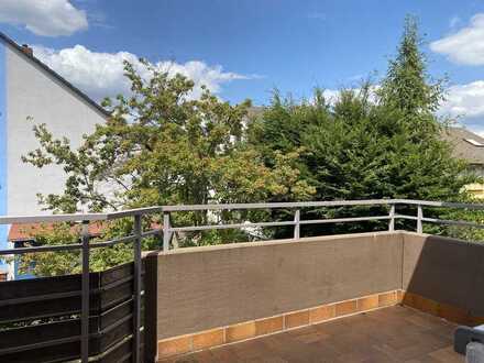 Renovierte 3 Zimmer-Wohnung mit Balkon in MA-Wallstadt zu vermieten