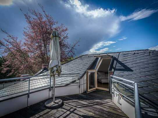 Exklusive Dachgeschoss-Maisonette Wohnung am Kurpark