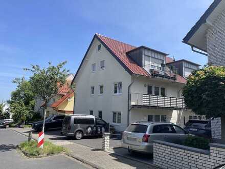 Eigentumswohnung, zentrale Lage in Bornheim, 2 Stellplätze - zzgl. Souterrain-Wohneinheit