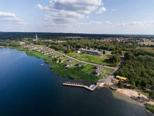 Großes Naturstammhaus (im Rohbau) am Gröberner See - Ferienhausnutzung