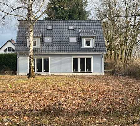 Neubau am Krummensee – Exklusives Haus mit privatem Seezugang!