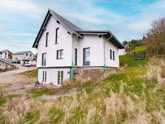 Natur trifft Neubau: Modernes 5-Zimmer-Traumhaus wartet auf Fertigstellung