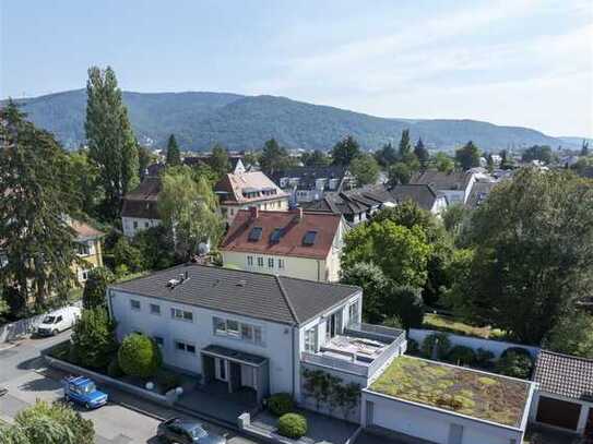 Einzigartige 8-Zimmer-Maisonette in 
moderner Stadtvilla: Begehrte Lage in Heidelberg-Neuenheim