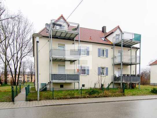 Schöne Dachgeschoss-Wohnung mit 2 Südbalkonen -vermietet-