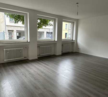 Erstbezug nach Sanierung! Helle 1-Zimmer Wohnung in Top Lage