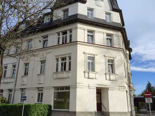 3 Raum Wohnung, Balkon, Lift und Blick ins Grüne, 64 m², 1.Etage